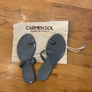 NEW Carmen Sol Maria flat sandals size 8